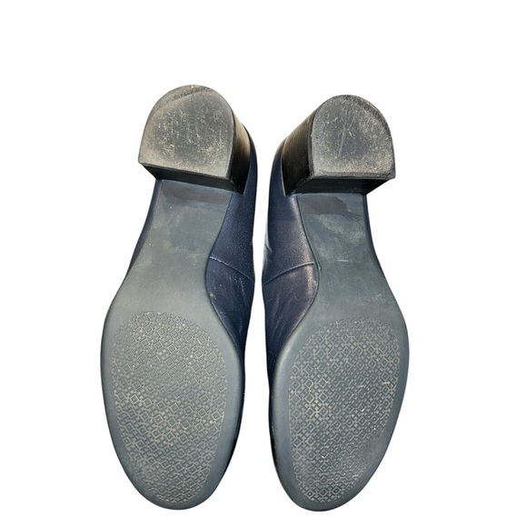 Tory Burch Everly Block Heels Navy Patent Leather Toe Size 5 - Picture 6 of 6